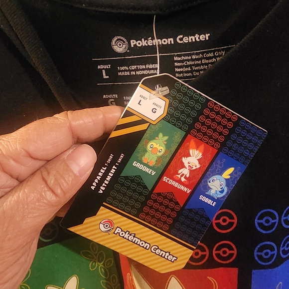 Pokemon Galar First Partner Relaxed Fit Crew Neck T-Shirt - Adult Large NWT - Picture 3 of 6